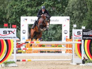Cashmere Bundeschampionat der 5j.Springpferde 2020 (c) LL-Foto.de